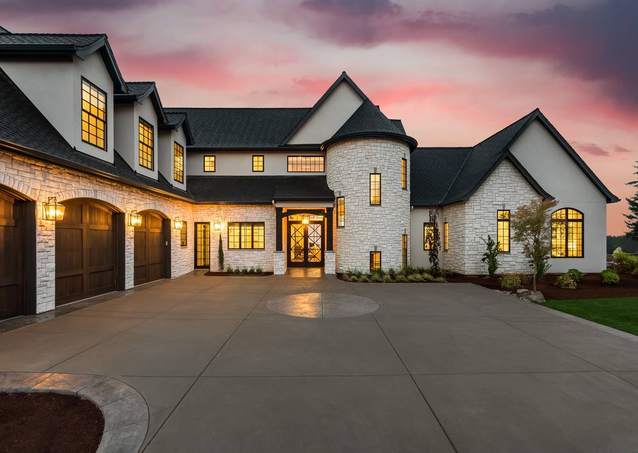 Vaughan Vaughan Real Estate - MNG Team, Your Trusted Real Estate Professional
